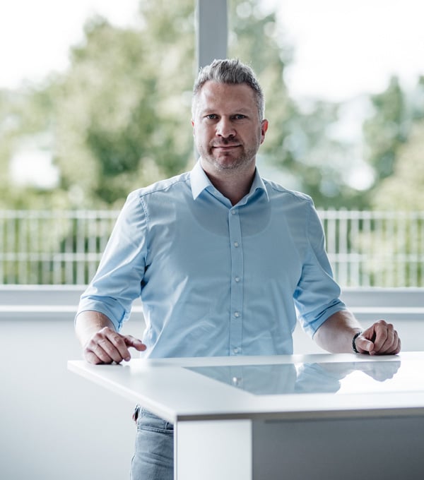 Herr Thomas Kropf