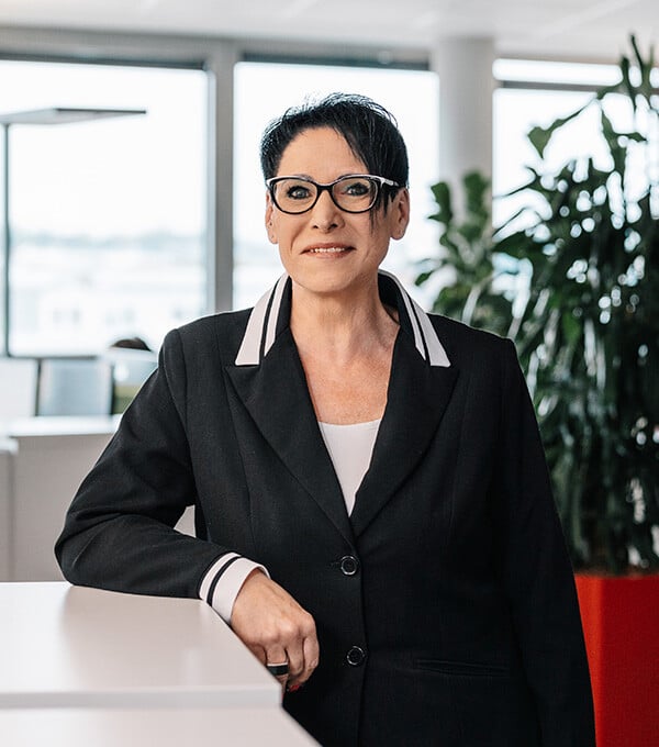 Frau Andrea Hämmerle