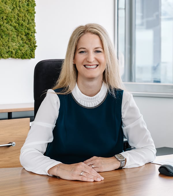 Frau Kristin Jakobi